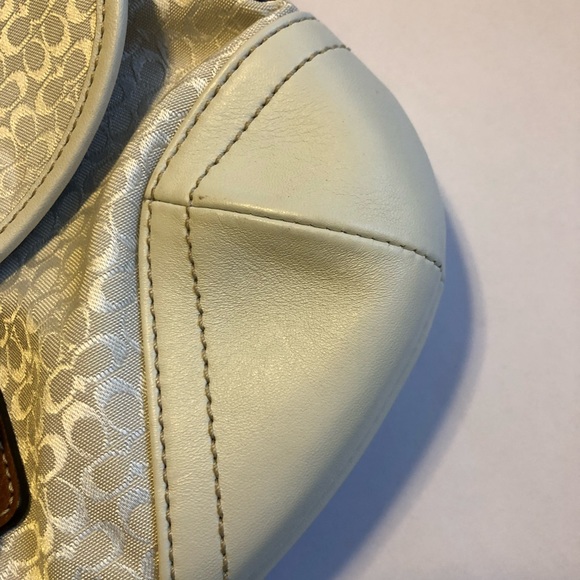 Coach White & Dark Brown Leather Shoulder Bag - Picture 3 of 8